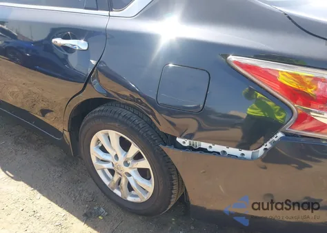 2014 Nissan Altima 2.5 S from USA, damaged, VIN 1N4AL3AP5EN250892